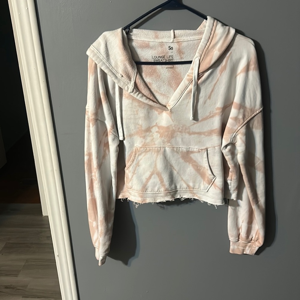 light pink and white tie-dye cropped sweatshirt size small